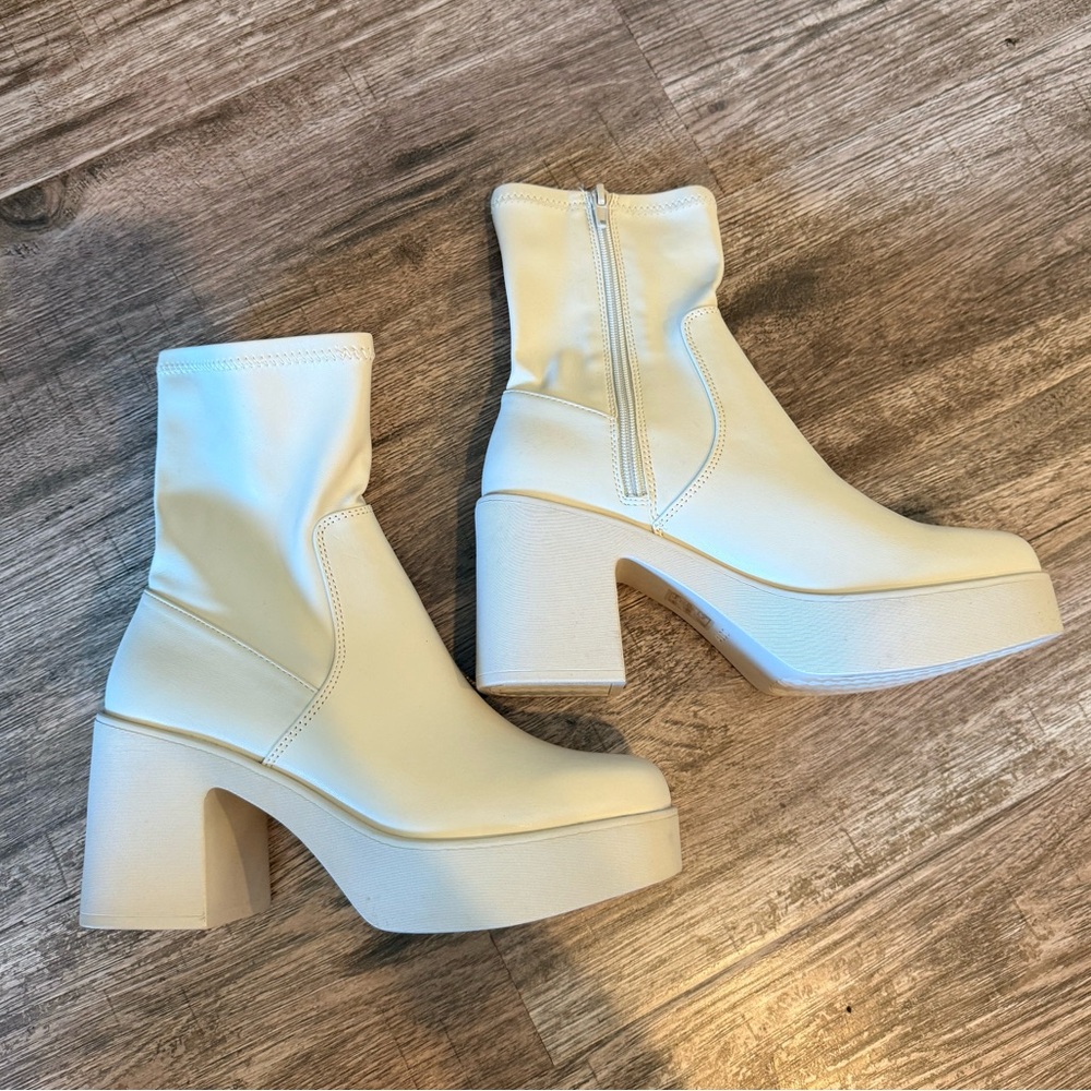 ALDO Cream Platform Ankle Boots